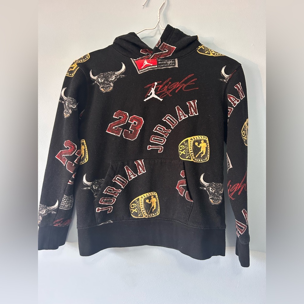 Jordan Kids Black  MJ Essentials Printed Pullover Hoodie Size M  Embroidered